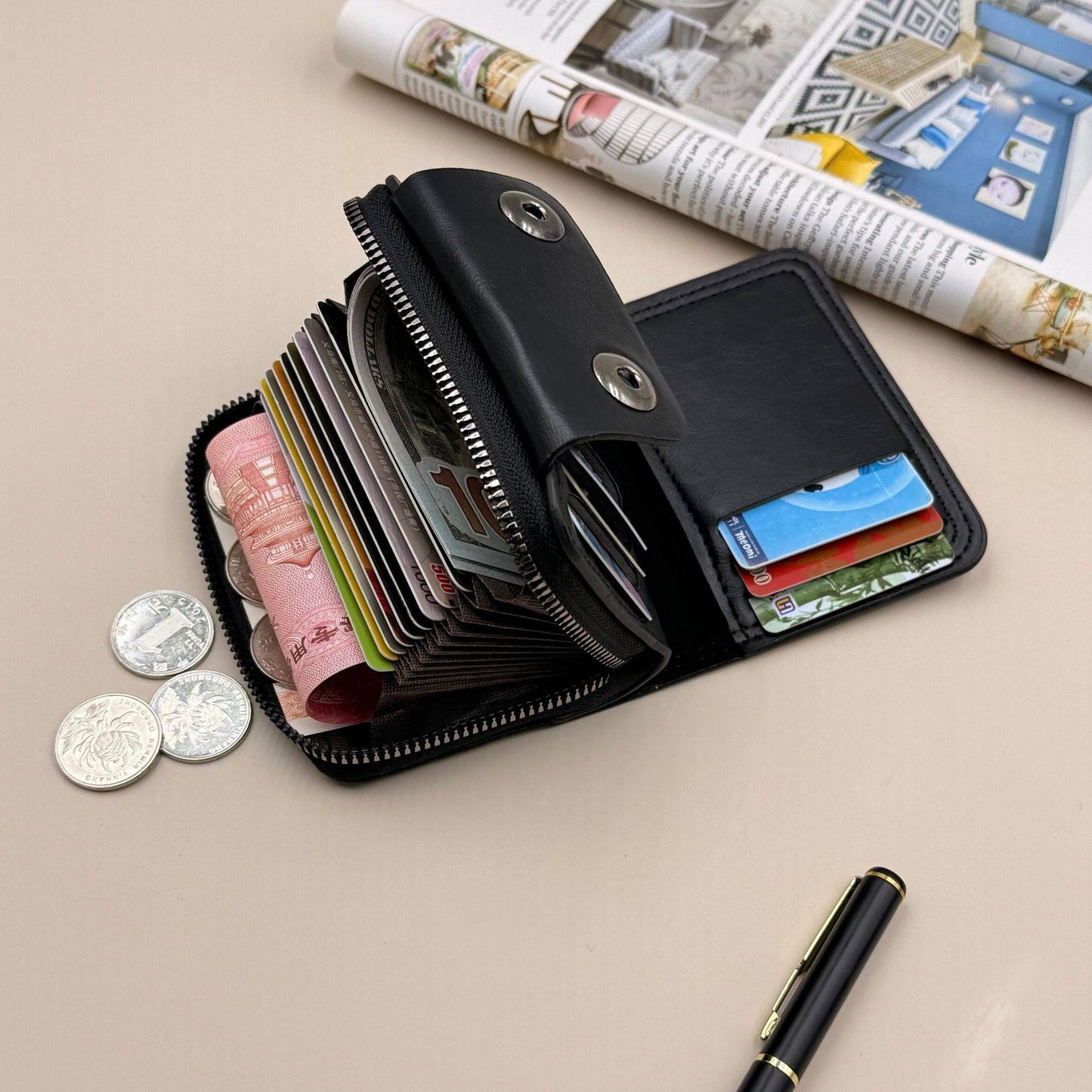 Accordion card holder, large capacity credit card and bank card sleeve wallet